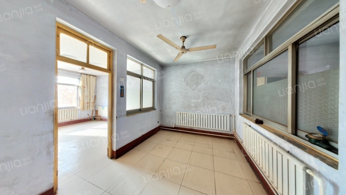 煤机小区三区二手房实景图