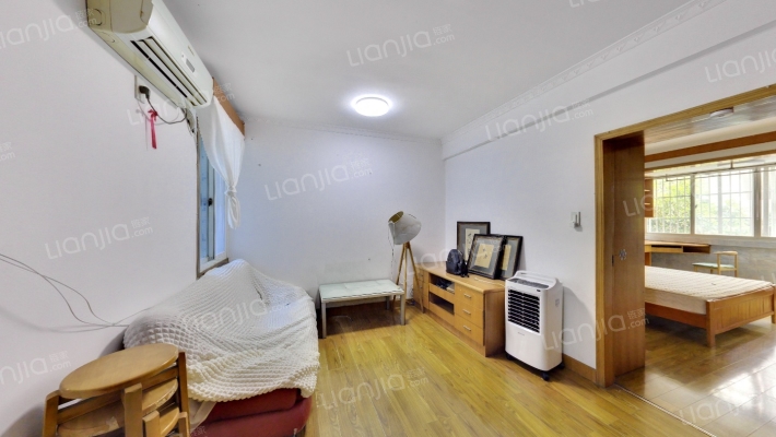 金海公寓二手房实景图