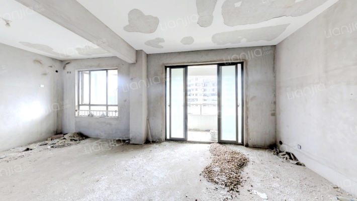 日出东方海韵二手房实景图