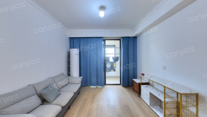 依云景苑二手房实景图