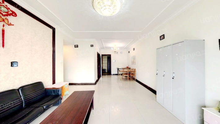 恒大绿洲二手房实景图