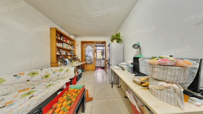 公交一公司家属院二手房实景图