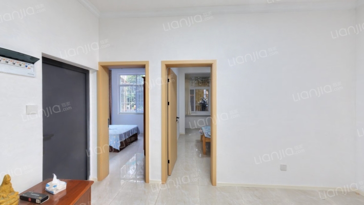 前村里二手房实景图