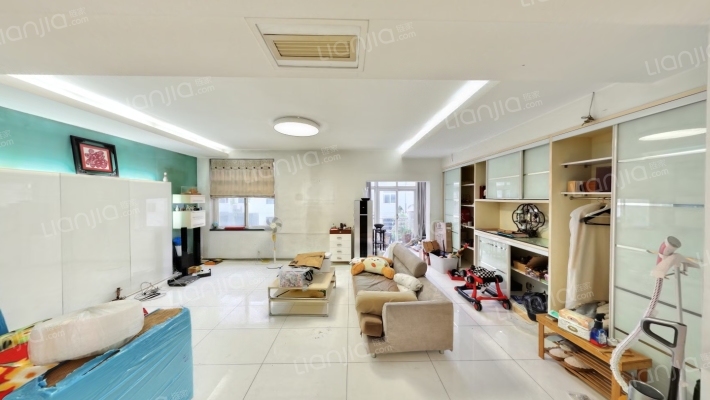 金色年华二手房实景图