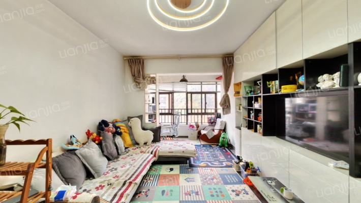 春城慧谷一期B区二手房实景图