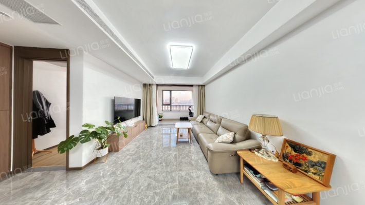 新城云樾玖璋二手房实景图