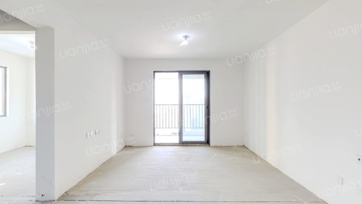 谦祥沁园二手房实景图