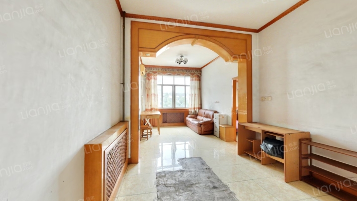 湖北经济学院宿舍二手房实景图