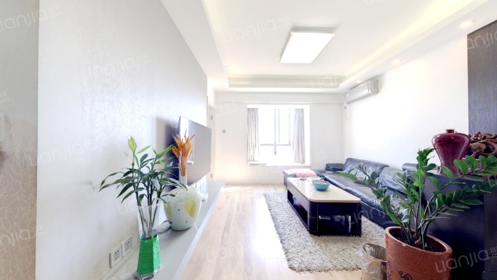 鸿锦阁二手房实景图