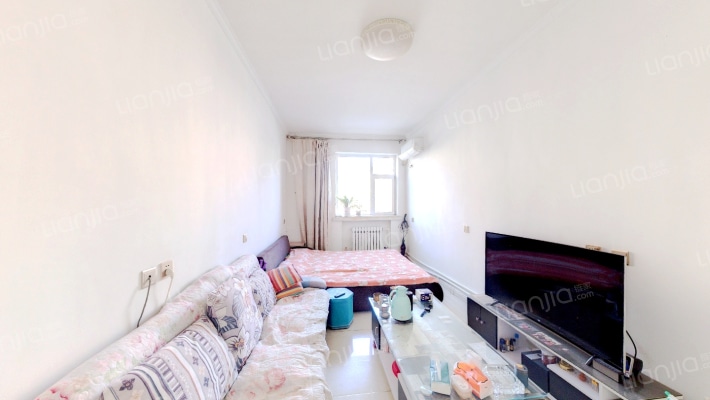 公交公司体育路宿舍二手房实景图