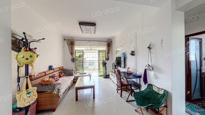 月亮河二手房实景图