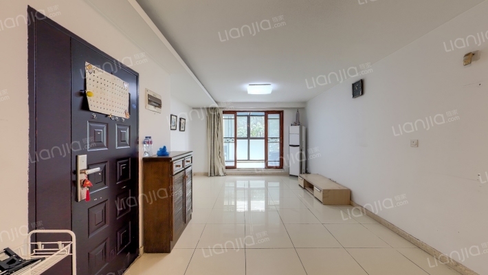 尚东花园二手房实景图