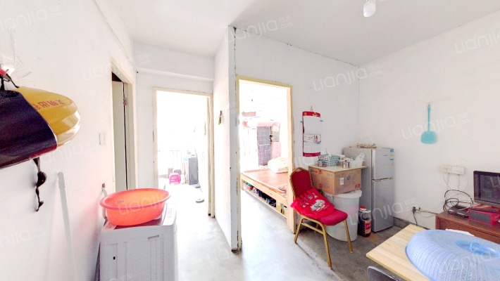 水岸花园二手房实景图