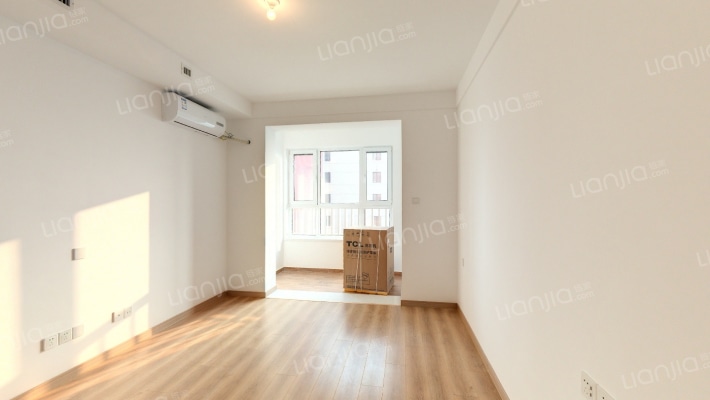 中福朗诗屹朗园二手房实景图