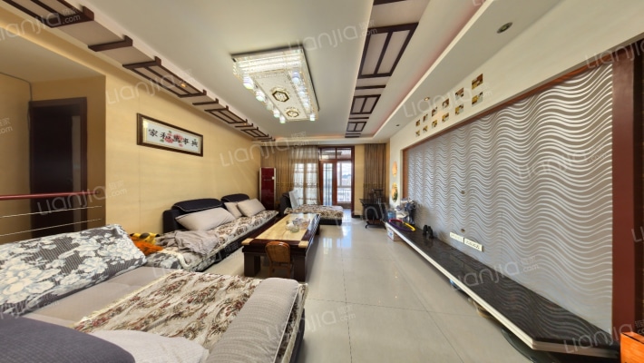 外贸国际雅苑二手房实景图