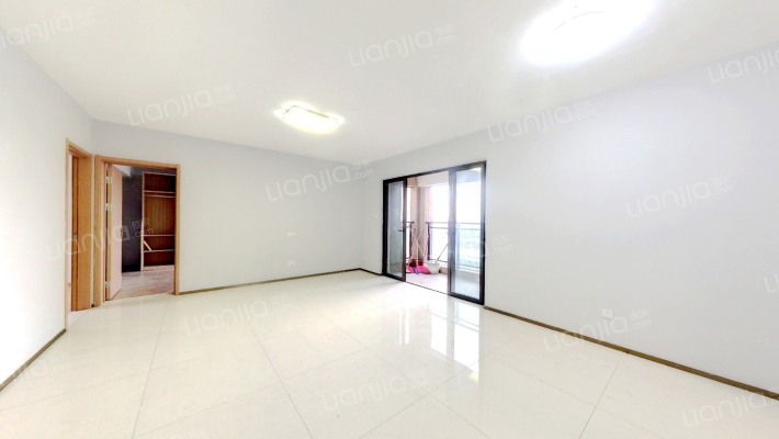 时代春树里A区二手房实景图