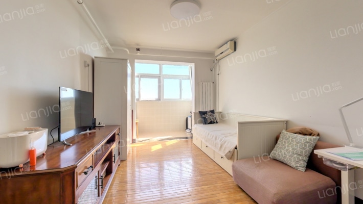 东交民巷32号院二手房实景图