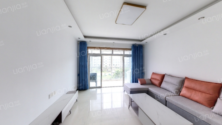 学府雅苑二手房实景图