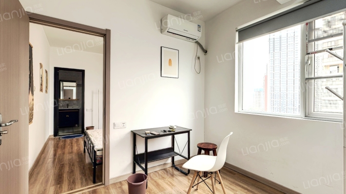 青扬新桥花园二手房实景图