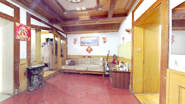 需浦新村二手房实景图