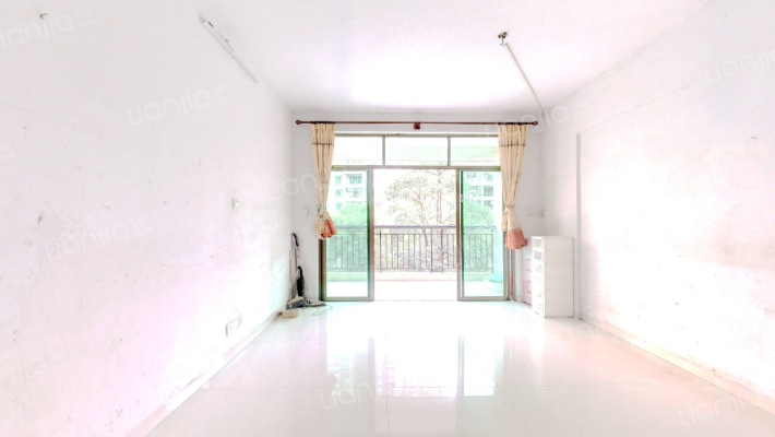 龙日花苑二手房实景图