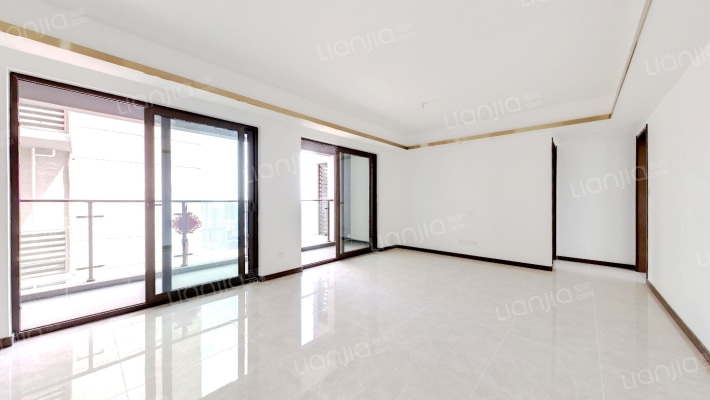 万科仁峰二手房实景图