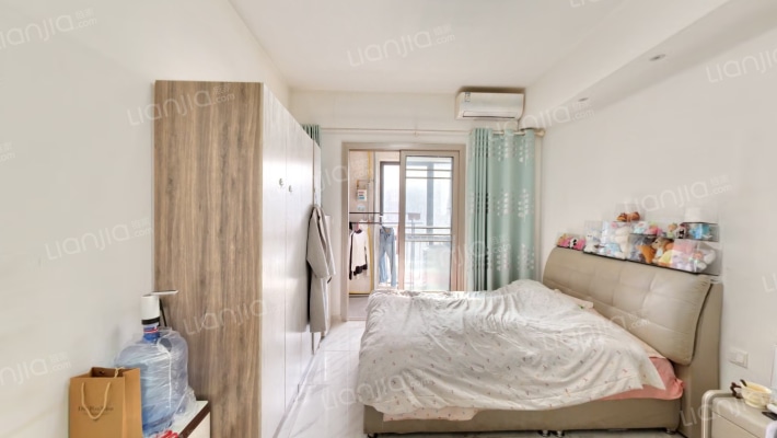 华南城华誉公寓二手房实景图