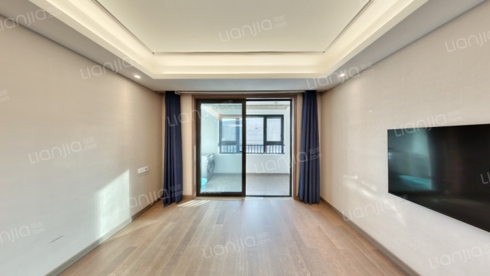 龙湖春江郦城紫宸苑二手房实景图