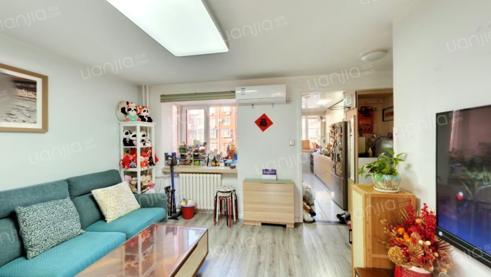 西平里二手房实景图