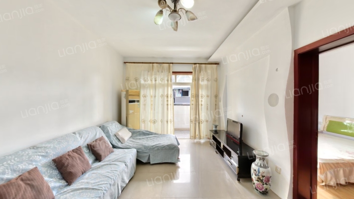 蓝馨园二手房实景图