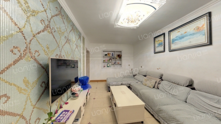 广源小区二手房实景图