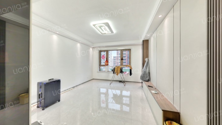 金地中央公园三期二手房实景图