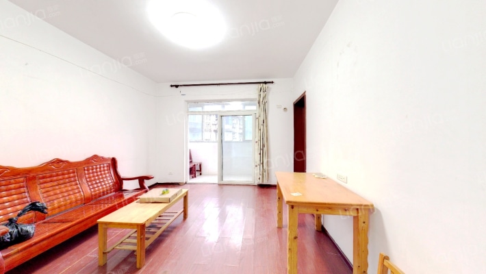 青润家园二手房实景图