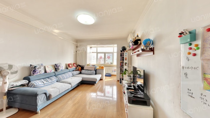 小黄庄前街13号院二手房实景图