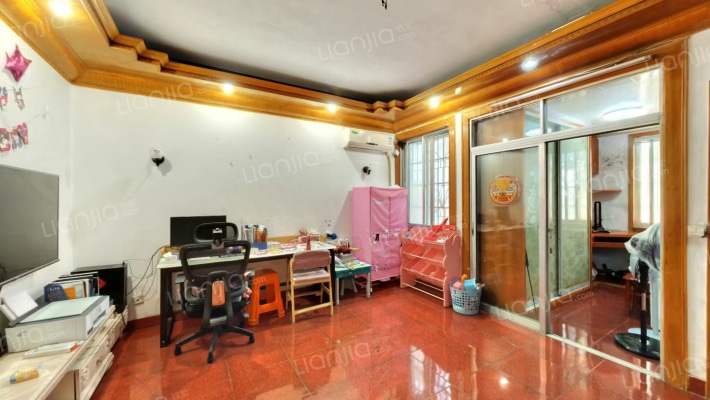 石碶街道雅渡村教师楼二手房实景图