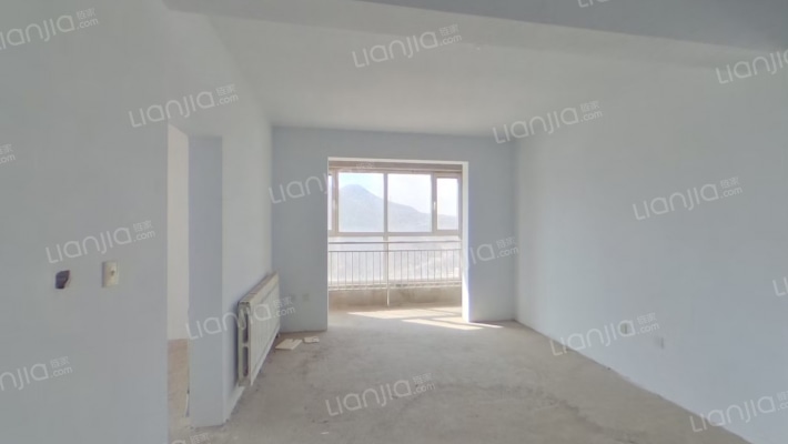 城市之光二手房实景图