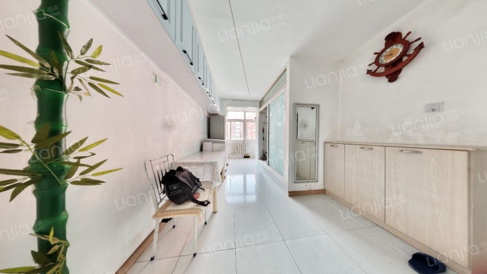 艳路四期康居小区二手房实景图