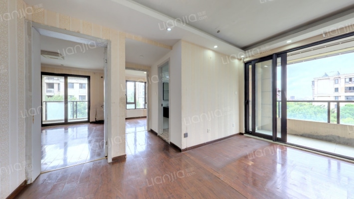 浦江颐城晶寓二手房实景图