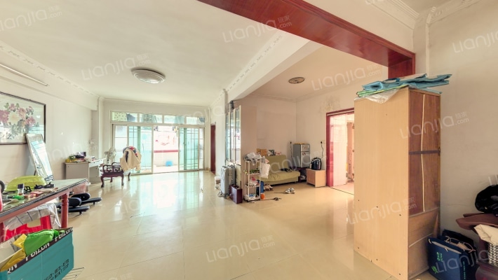 湖畔花园二手房实景图