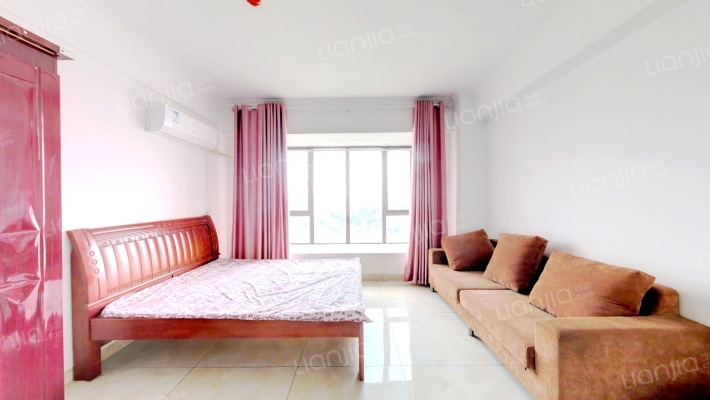 春城万象广场二手房实景图