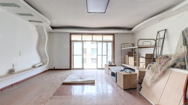 新城枫林苑二手房实景图