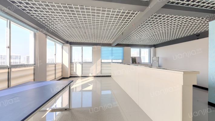 西海岸国际工社二手房实景图