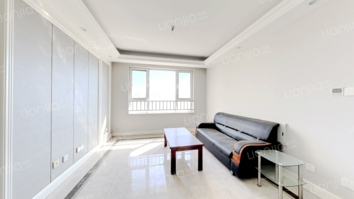 鲁商蓝岸新城二期二手房实景图