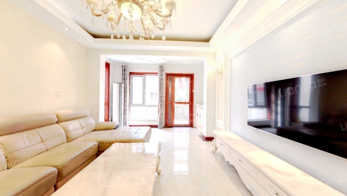 世茂红墅湾二手房实景图