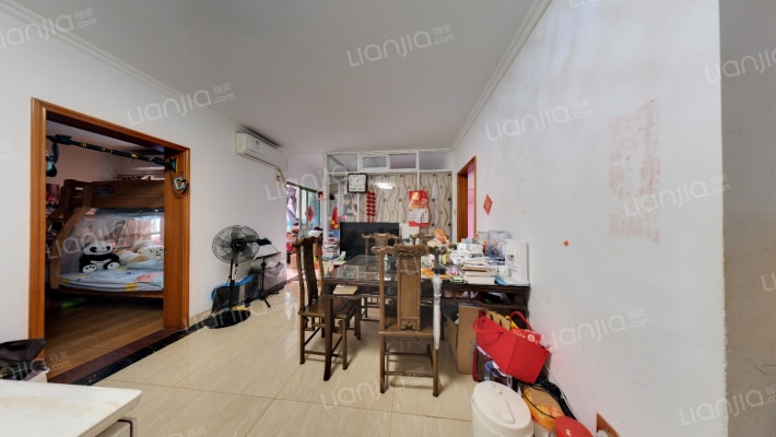 深港豪苑二手房实景图