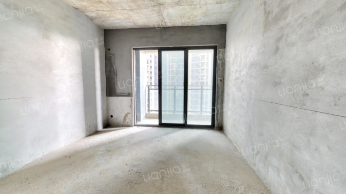 融创臻园一期二手房实景图