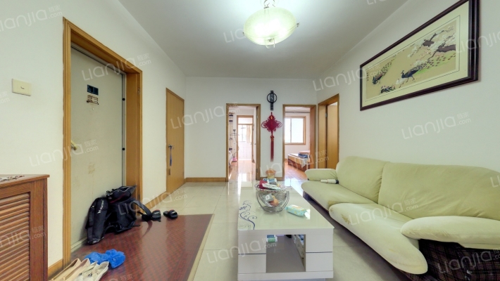 前进小区二手房实景图