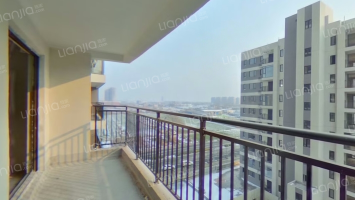 碧桂园·凤凰城二手房实景图