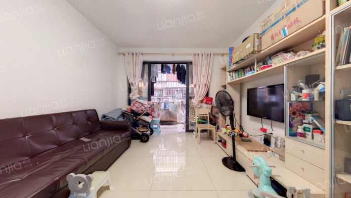 白云畔山花园圣地摩坊二手房实景图