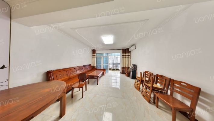 蓝山上城二手房实景图